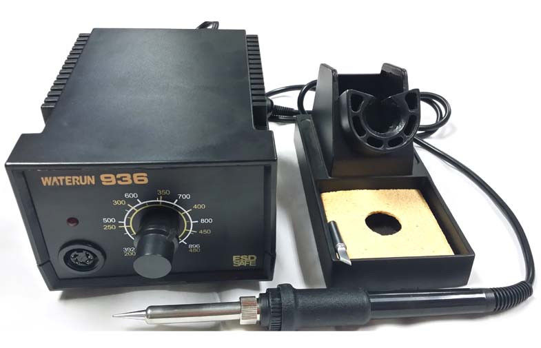 Temperature Controlled Digital Soldering Station , Electronic PCB Solder Station